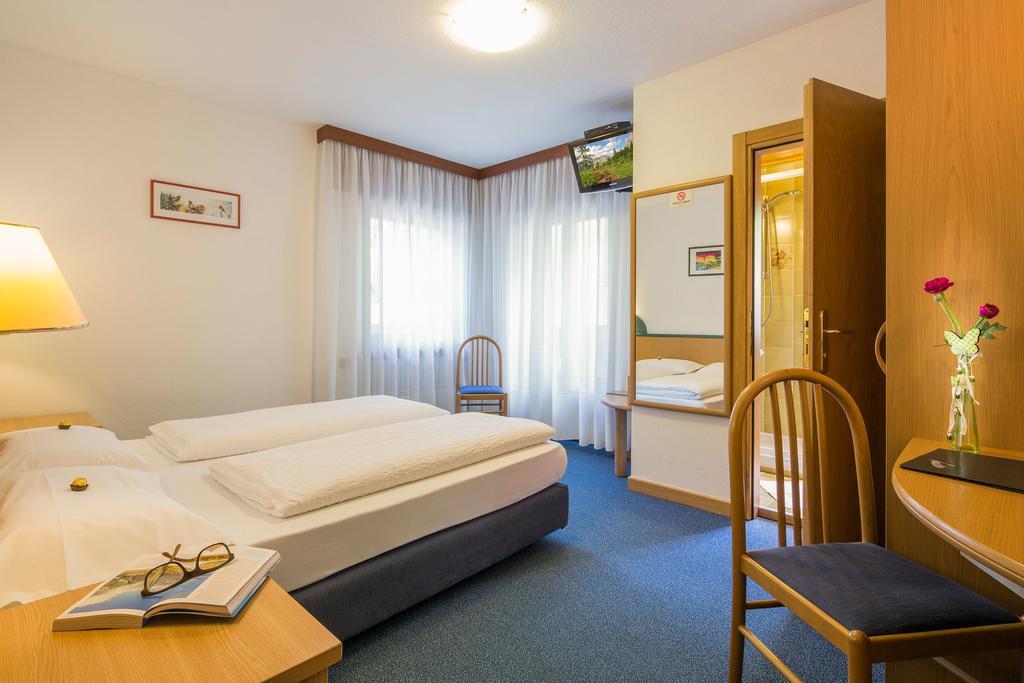 Hotel Garni Ai Serrai Рокка-Пьеторе Экстерьер фото