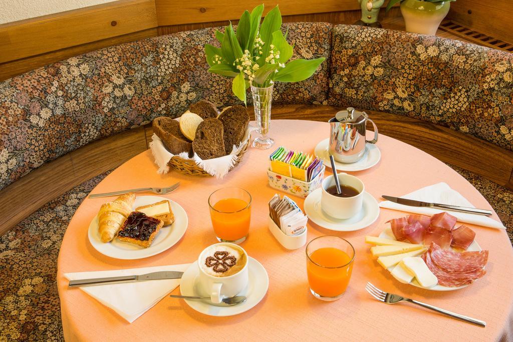 Hotel Garni Ai Serrai Рокка-Пьеторе Экстерьер фото