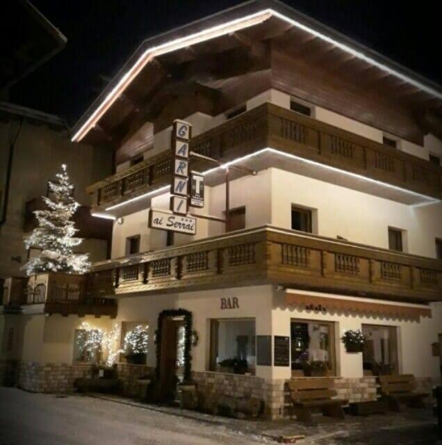 Hotel Garni Ai Serrai Рокка-Пьеторе Экстерьер фото